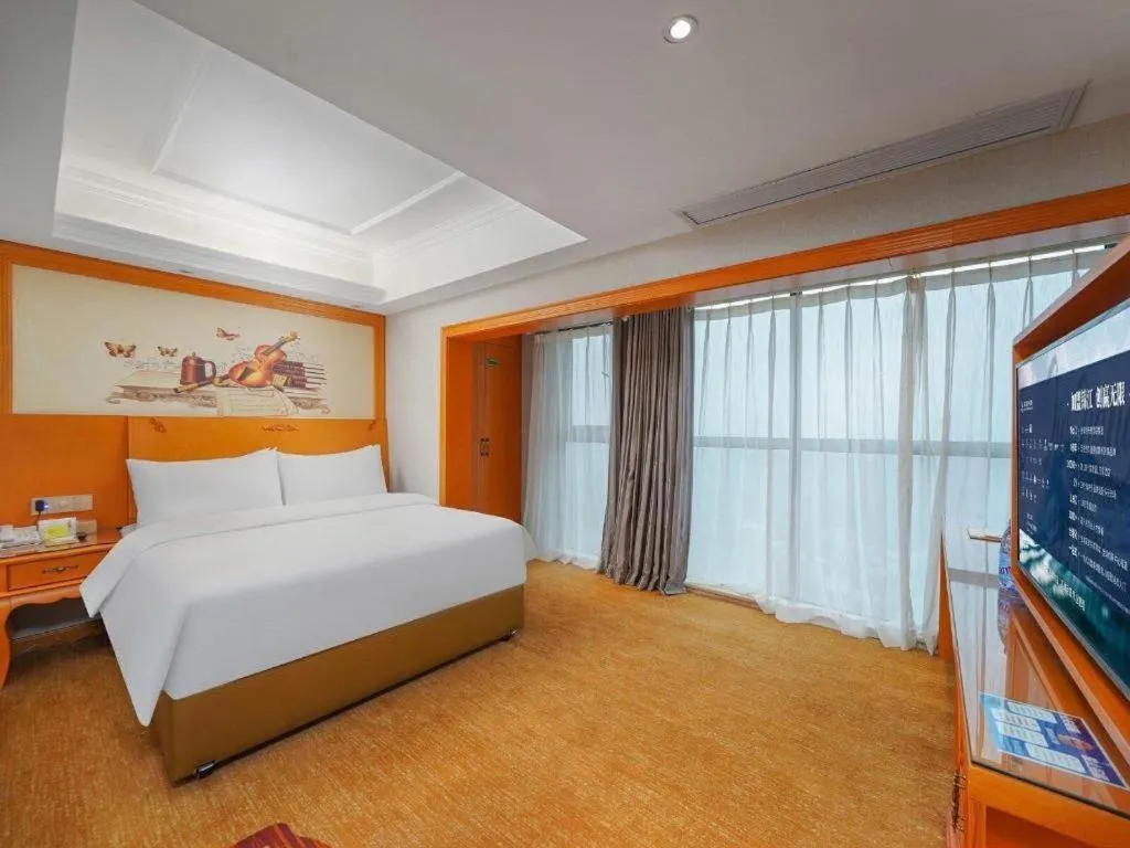 Bed in Vienna Hotel Guiyang North Station Dream City