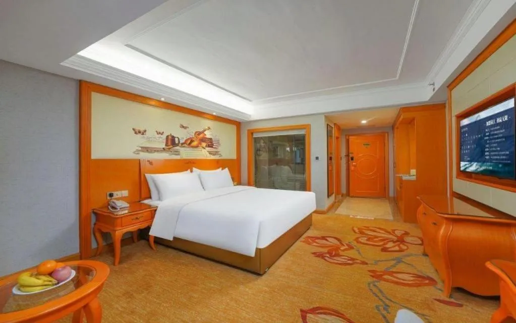 Bed in Vienna Hotel Guiyang North Station Dream City