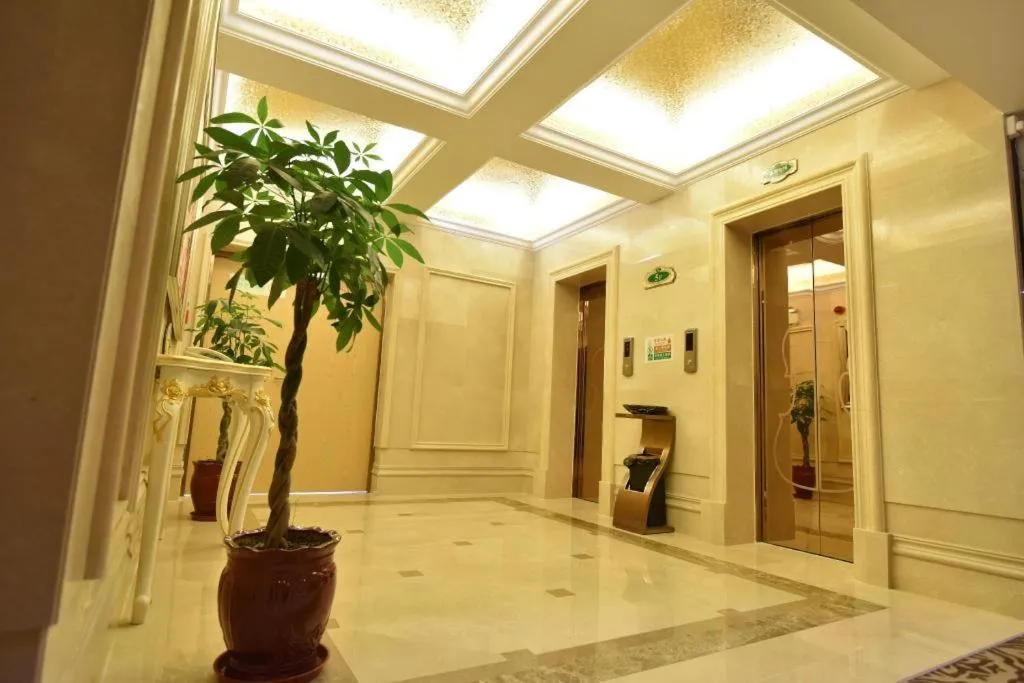 Vienna Hotel Anhui Huainan Shou County South Gate of Ancient Town Jinrun Central City