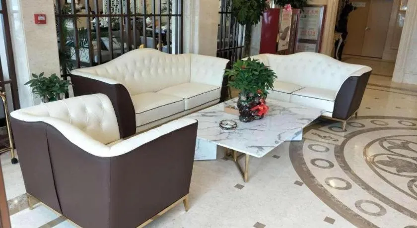 Vienna Hotel Anhui Huainan Shou County South Gate of Ancient Town Jinrun Central City