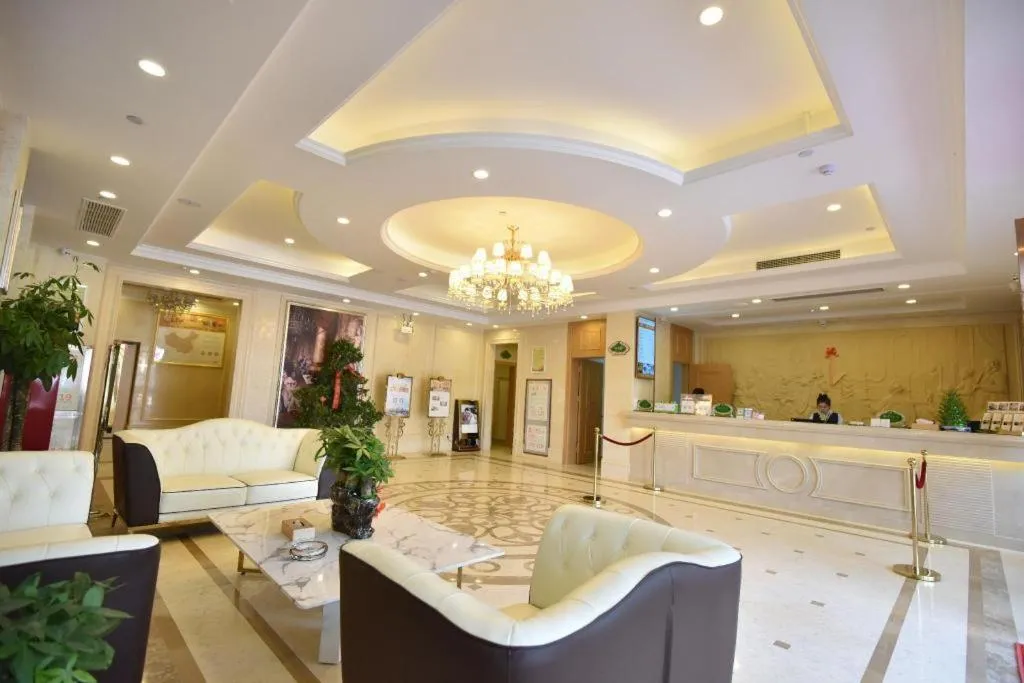 Vienna Hotel Anhui Huainan Shou County South Gate of Ancient Town Jinrun Central City