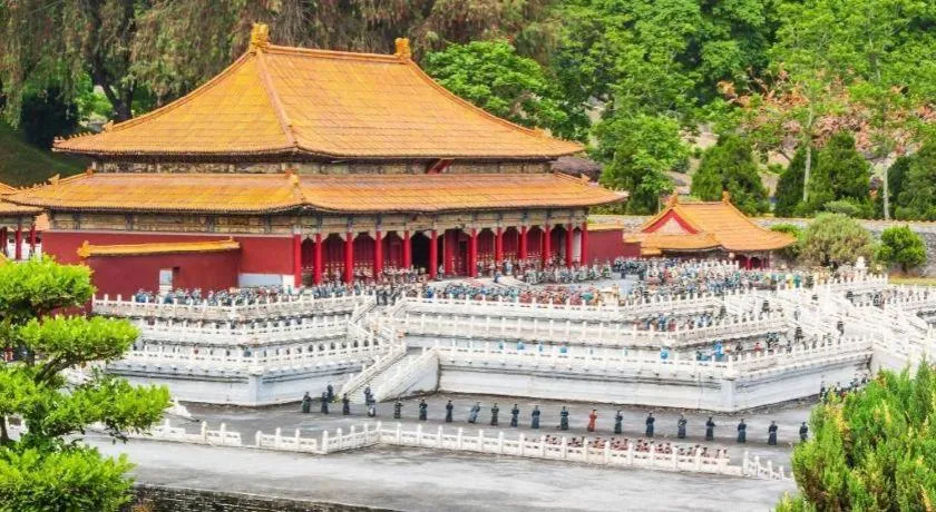 Vienna Hotel Shenzhen Window of the World Qiaochengdong Metro Station