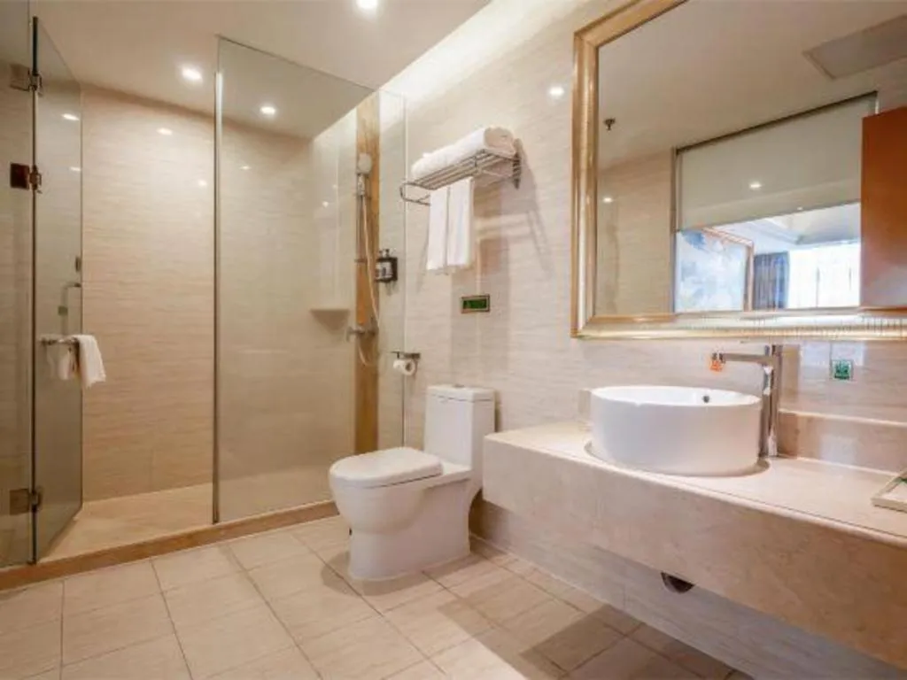 Vienna Hotel Guangdong Meizhou Fengshun