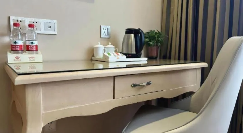 Vienna Hotel Hubei Xiaogan Beijing Road