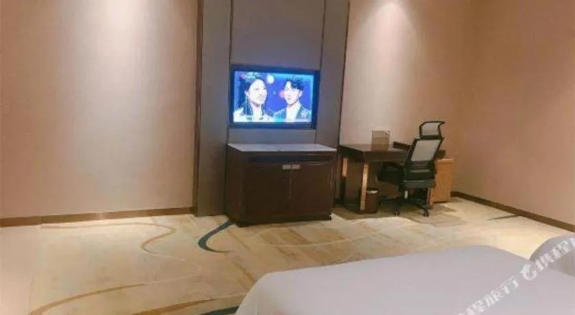 Bed in Venus Royal Hotel Nanning East High-Speed Railway Station