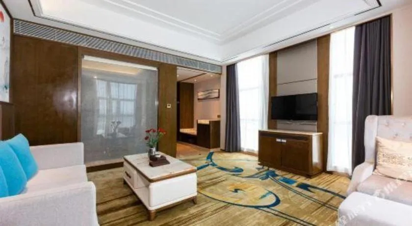 Venus Royal Hotel Nanning East High-Speed Railway Station