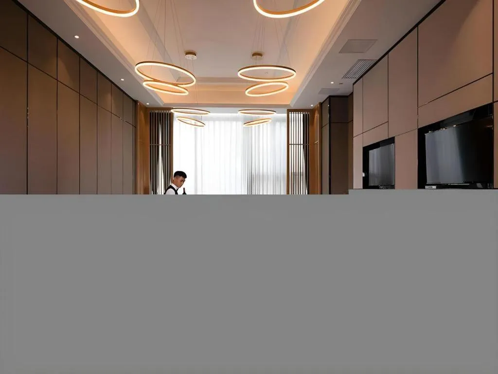 Venus Royal Hotel Nanning East High-Speed Railway Station