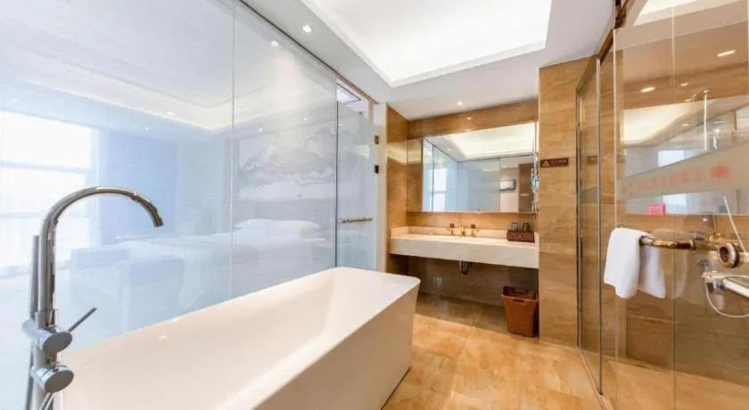 Venus Royal Hotel Nanning East High-Speed Railway Station