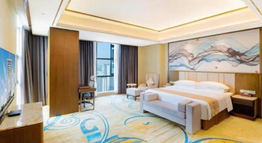 Bed in Venus Royal Hotel Nanning East High-Speed Railway Station