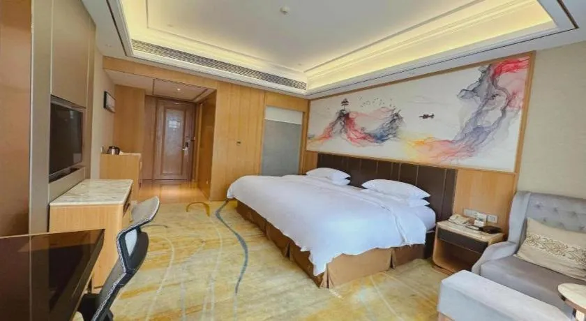 Bed in Venus Royal Hotel Nanning East High-Speed Railway Station