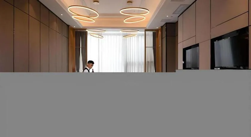 Venus Royal Hotel Nanning East High-Speed Railway Station