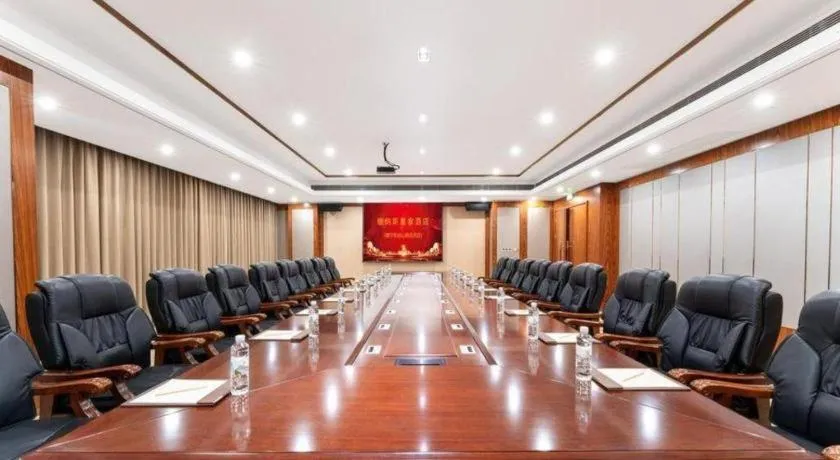 Venus Royal Hotel Nanning East High-Speed Railway Station