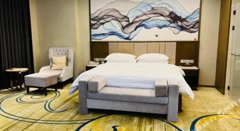Bed in Venus Royal Hotel Nanning East High-Speed Railway Station