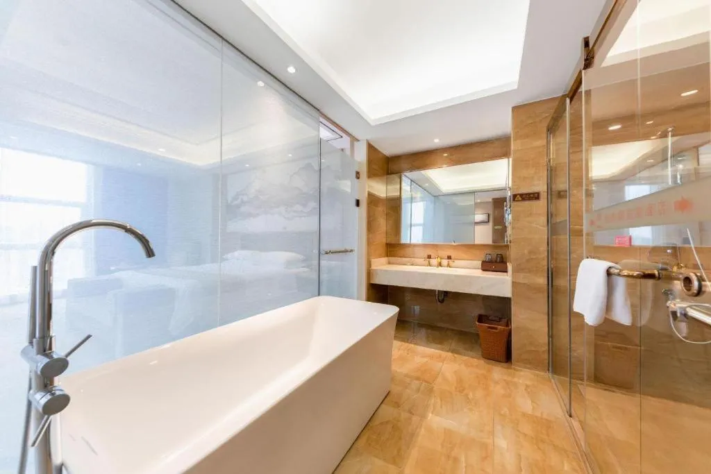 Venus Royal Hotel Nanning East High-Speed Railway Station