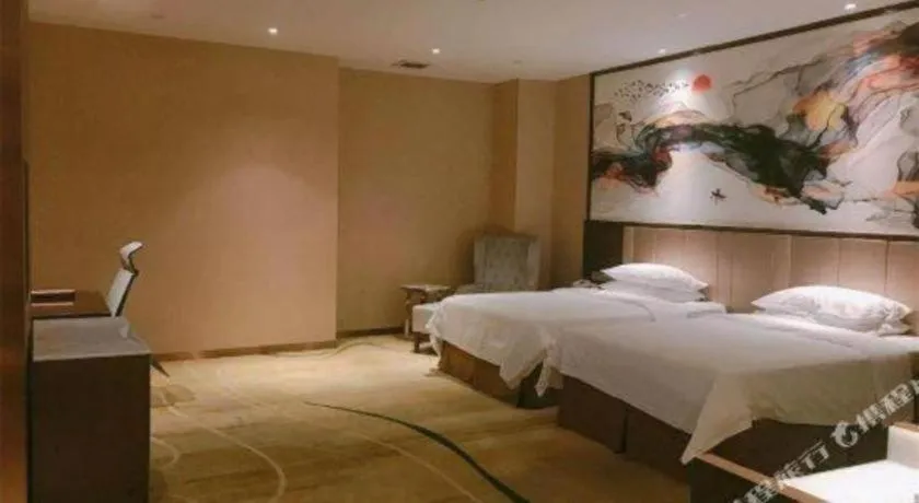 Bed in Venus Royal Hotel Nanning East High-Speed Railway Station