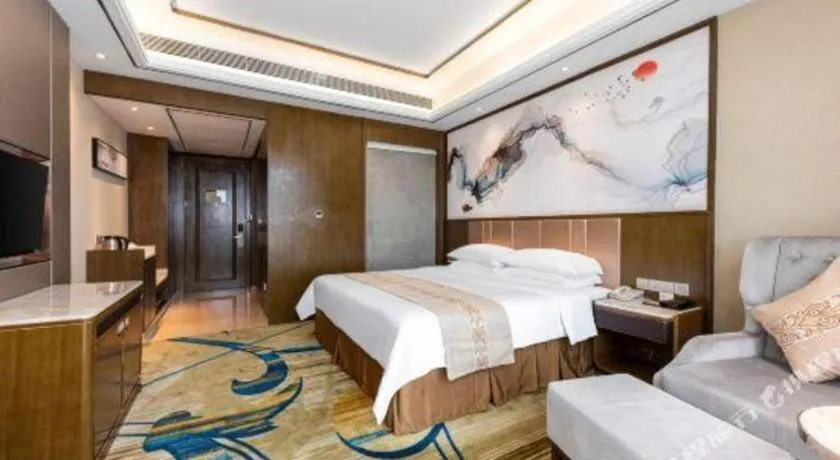 Bed in Venus Royal Hotel Nanning East High-Speed Railway Station