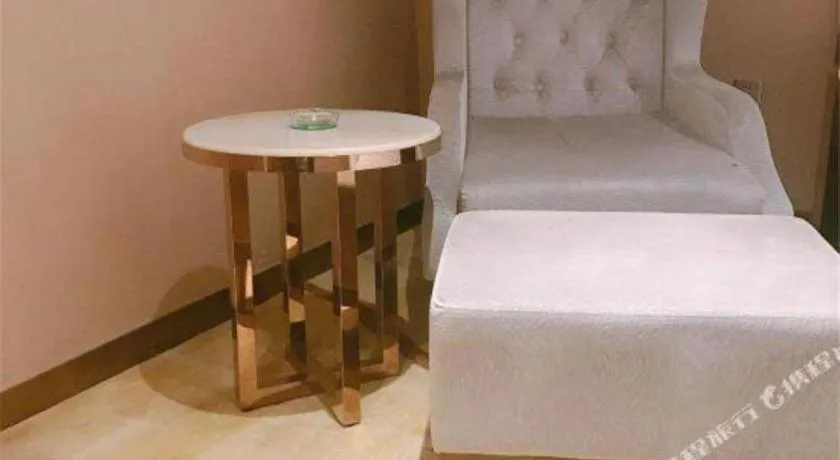 Bed in Venus Royal Hotel Nanning East High-Speed Railway Station