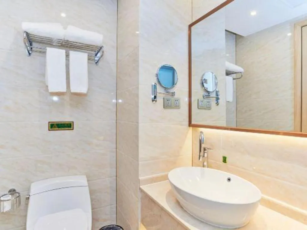 Vienna Hotel Fuzhou University Town Boshihou