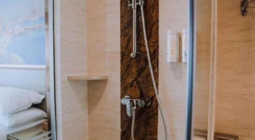 Vienna Hotel Zhejiang Quzhou Jianglang Mountain Scenic Area Xiakou