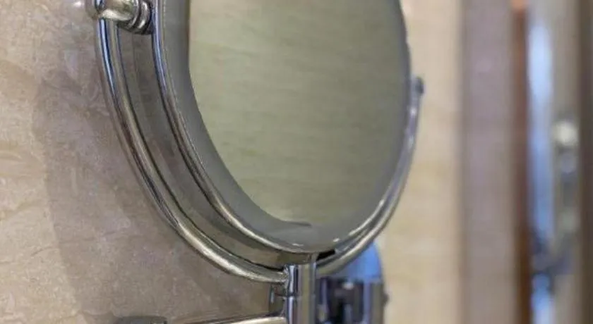 Vienna Hotel Shaanxi Weinan Shengli Street Railway Station