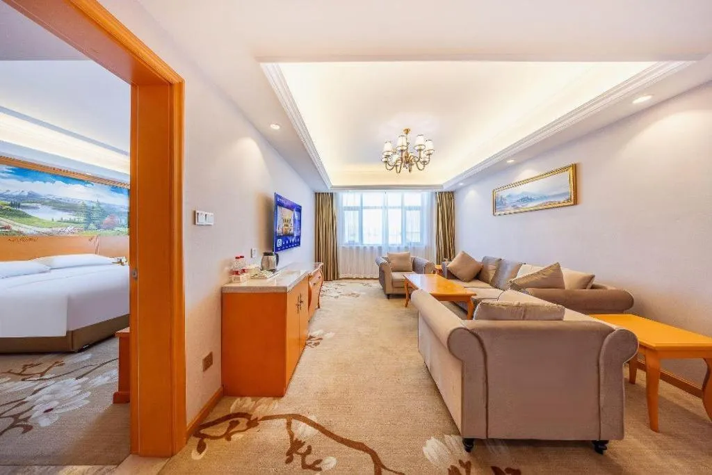 Bed in Vienna Hotel Qinghai Dachaidan