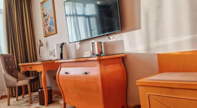 Vienna Hotel Qinghai Dachaidan