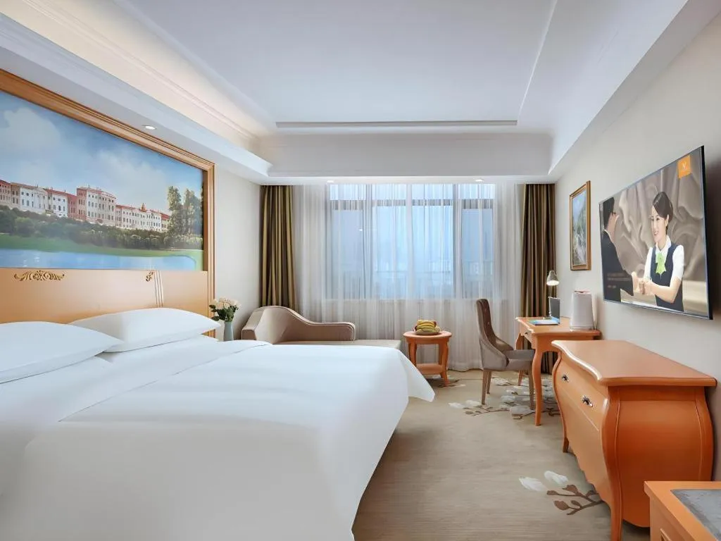 Bed in Vienna Hotel Qinghai Dachaidan