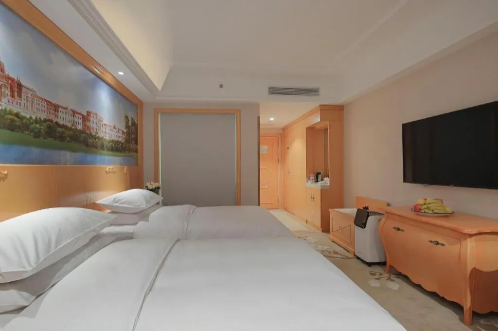 Bed in Vienna Hotel Qinghai Dachaidan