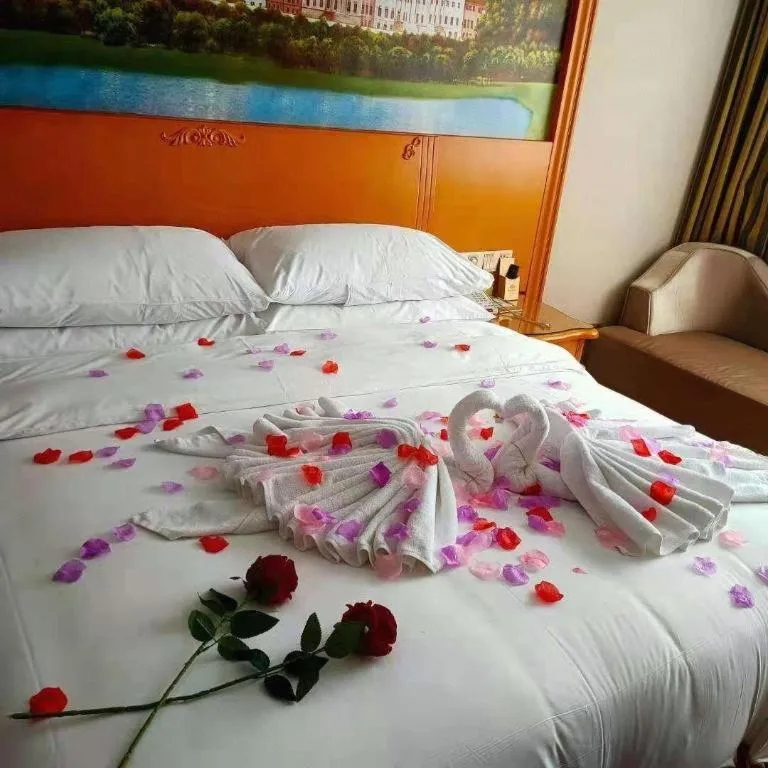 Bed in Vienna Hotel Qinghai Dachaidan