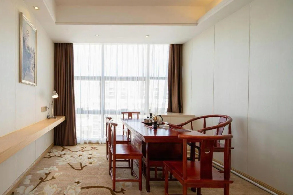 Vienna Hotel Guangdong Shantou Chaoyang Heping