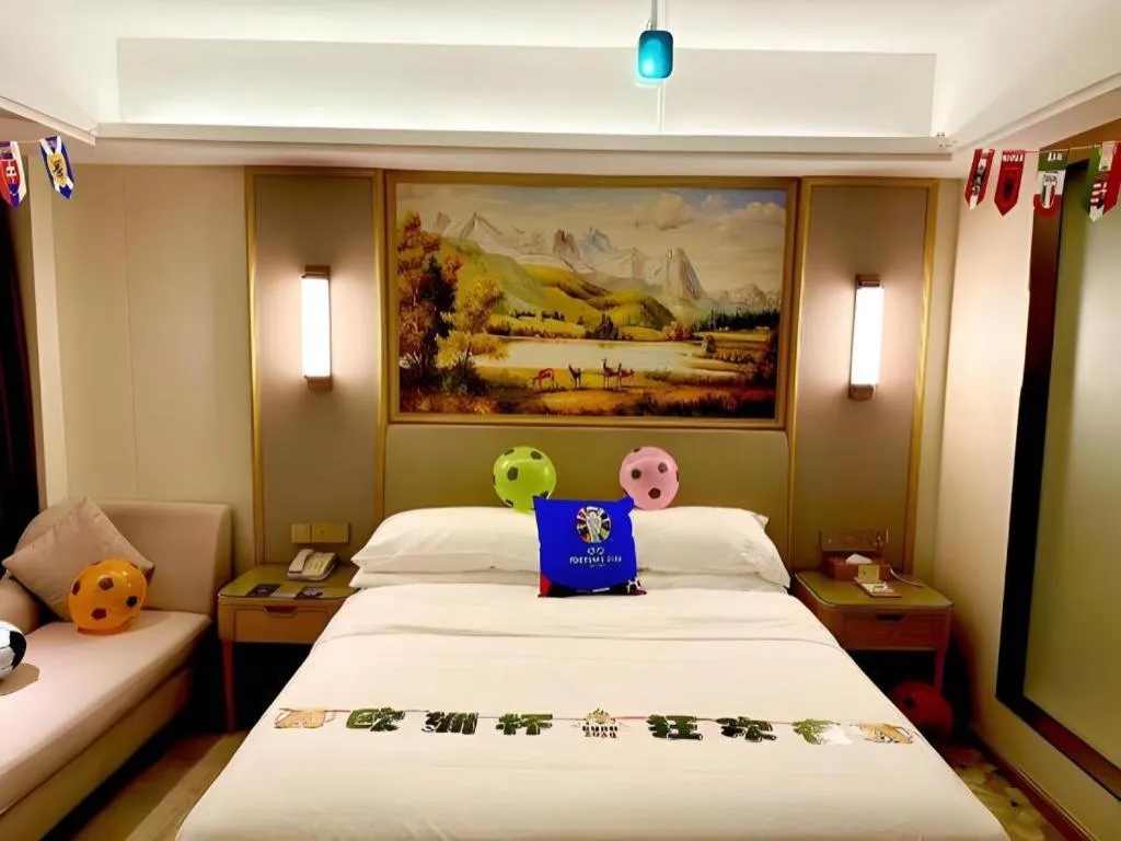 Bed in Vienna Hotel Guangdong Shantou Chaoyang Heping