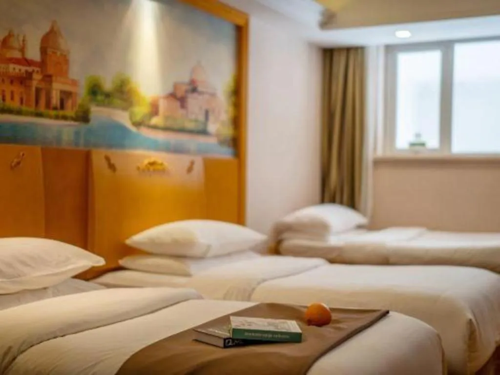 Bed in Vienna Hotel Tianjin Zhongbei Town