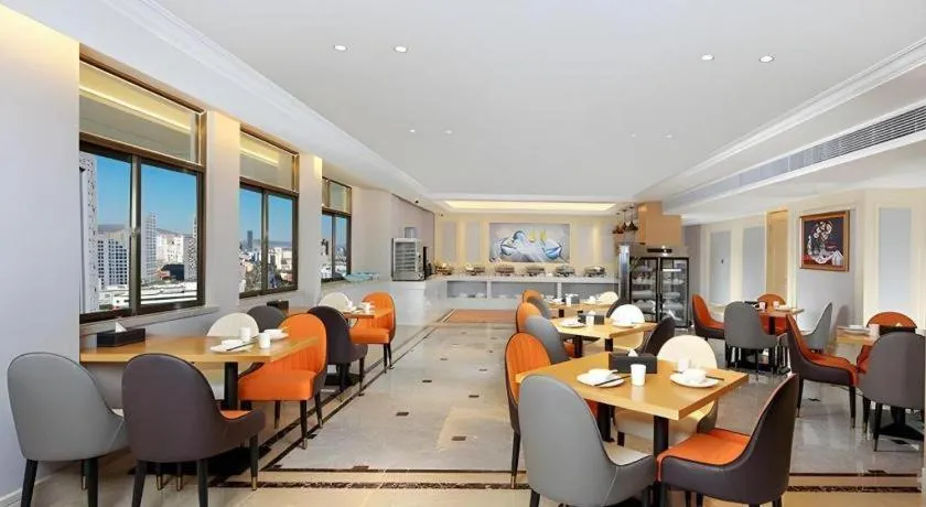 Vienna Hotel Guangxi Baise Xilin County Juting Cultural Arts Center