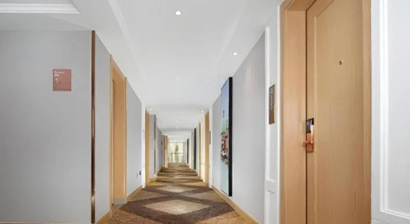 Vienna Hotel Guangxi Baise Xilin County Juting Cultural Arts Center