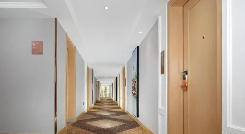 Vienna Hotel Guangxi Baise Xilin County Juting Cultural Arts Center