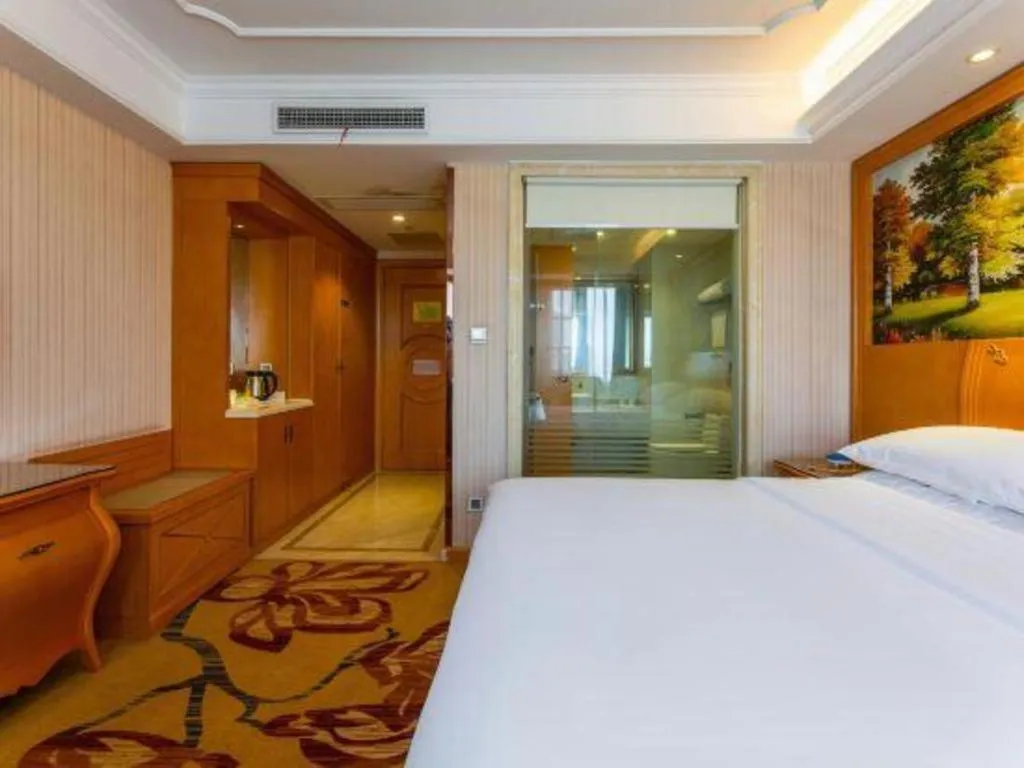 Bed in Vienna Hotel Wuhan Hankou North Avenue Sijimei Farmers Market