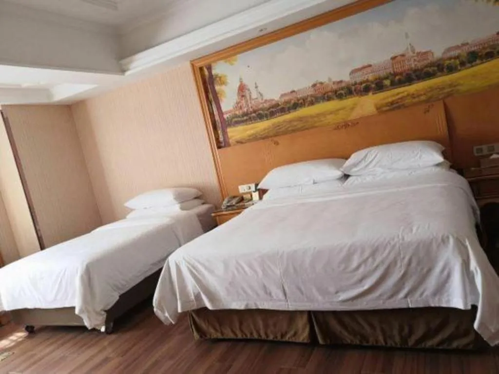 Bed in Vienna Hotel Wuhan Hankou North Avenue Sijimei Farmers Market