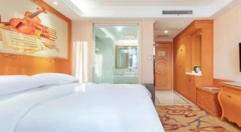 Bed in Vienna Hotel Wuhan Hankou North Avenue Sijimei Farmers Market