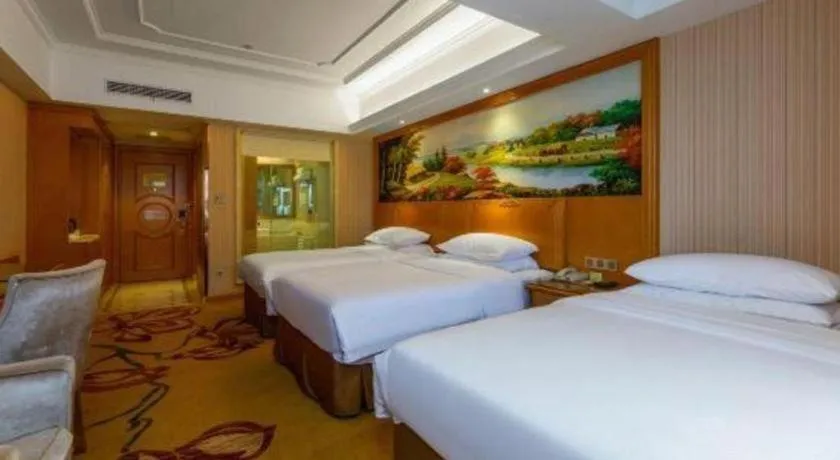 Bed in Vienna Hotel Wuhan Hankou North Avenue Sijimei Farmers Market