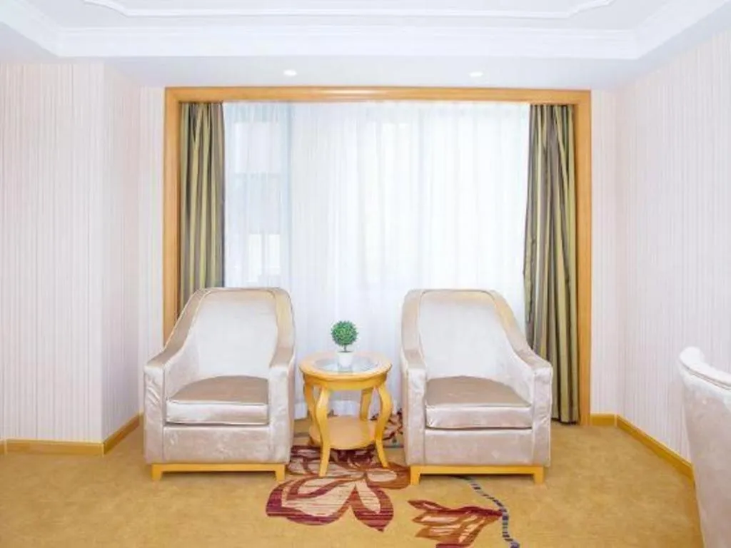 Vienna Hotel Wuhan Hankou North Avenue Sijimei Farmers Market