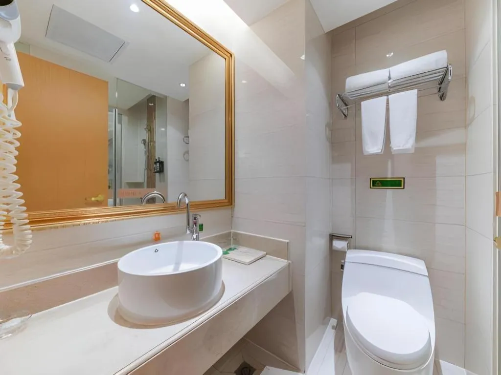 Vienna Hotel Guangdong Shaoguan Ruyuan Yao Cultural Square