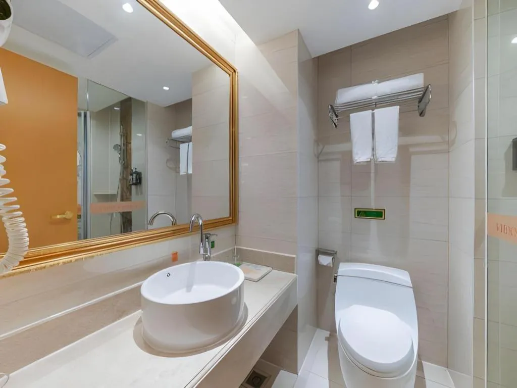 Vienna Hotel Guangdong Shaoguan Ruyuan Yao Cultural Square