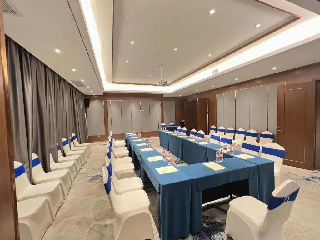 Venus Royal Hotel Guangxi Wuzhou Sanqicheng Meiguihu Park