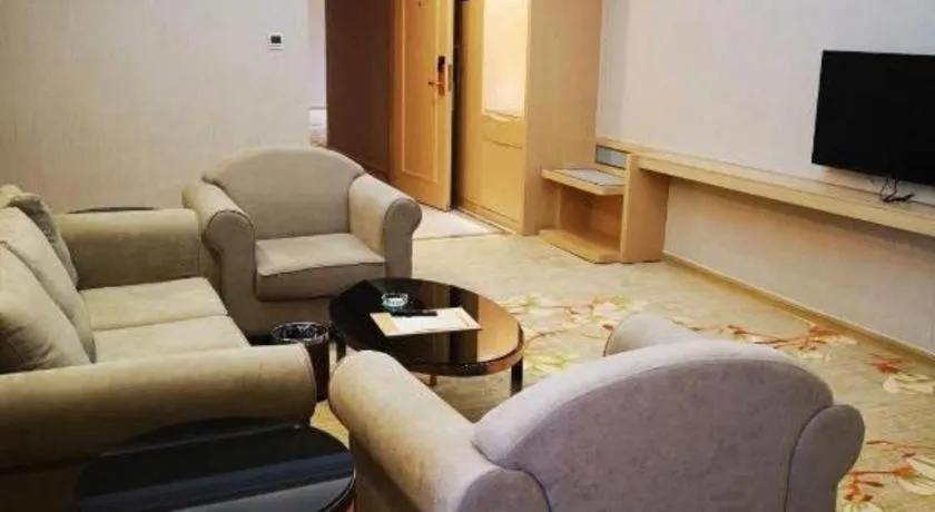 Vienna Hotel Anhui Taihe Baitai Xingma International