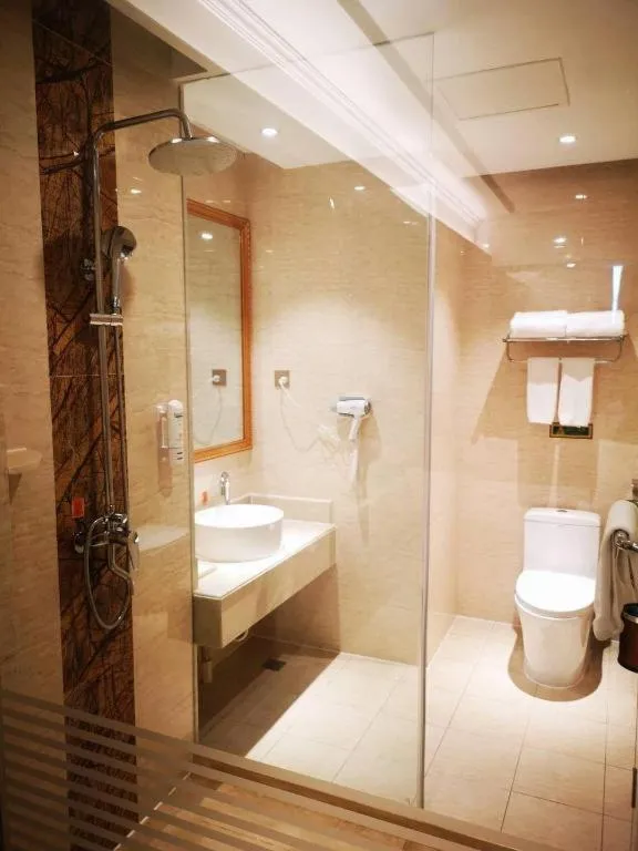 Vienna Hotel Anhui Taihe Baitai Xingma International