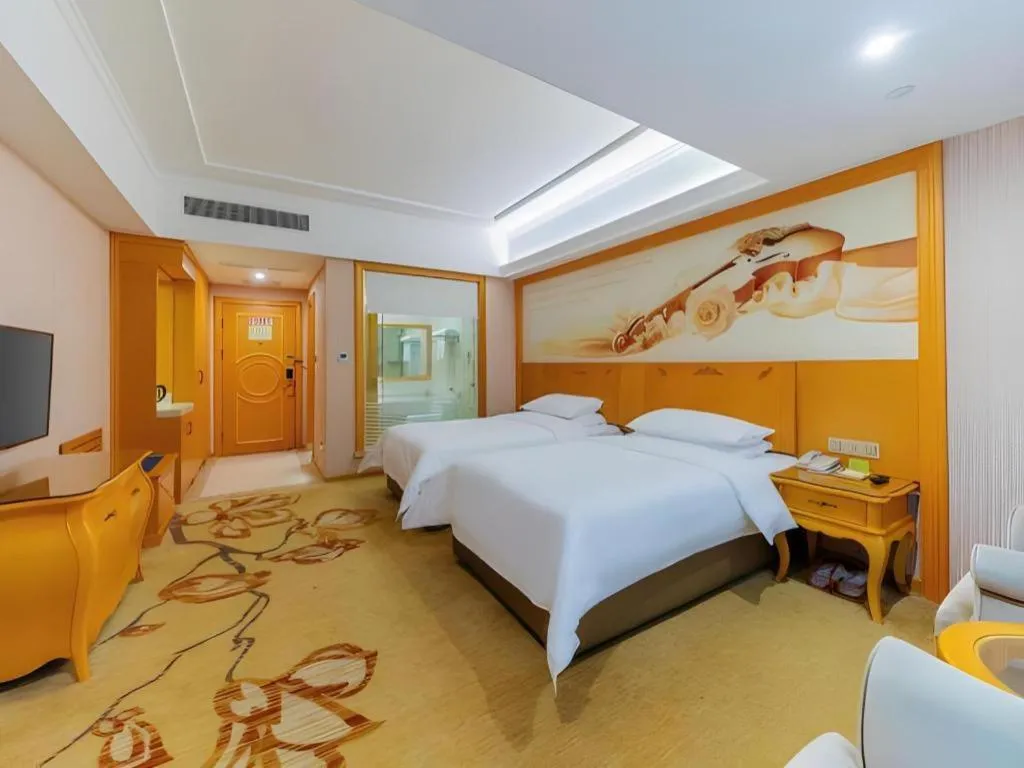 Bed in Vienna Hotel Guangdong Boluo Fu Mountain Scenic Spot