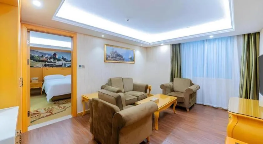 Bed in Vienna Hotel Guangdong Boluo Fu Mountain Scenic Spot