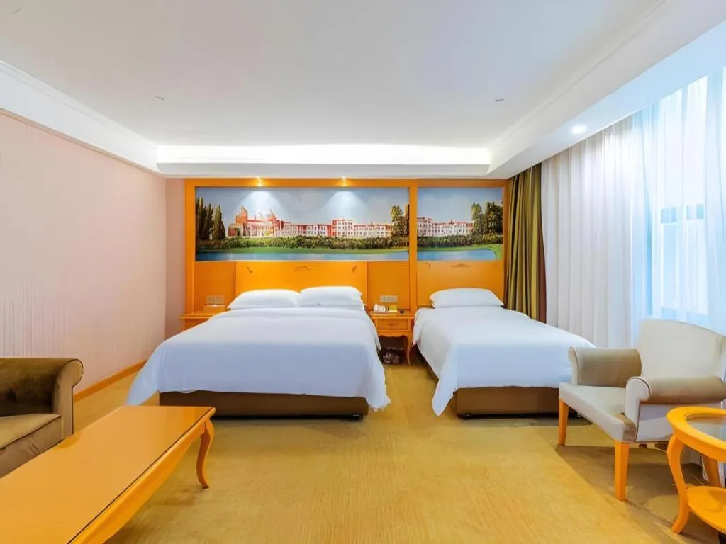 Bed in Vienna Hotel Guangdong Boluo Fu Mountain Scenic Spot