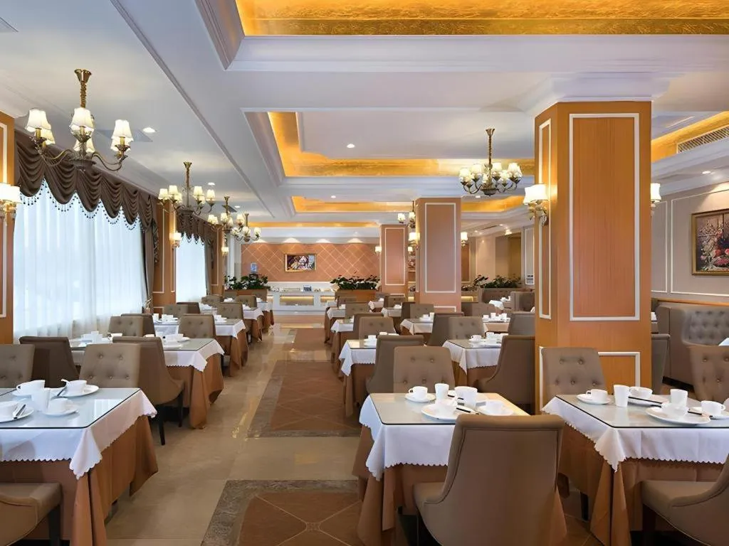 Vienna Hotel Guangdong Boluo Fu Mountain Scenic Spot