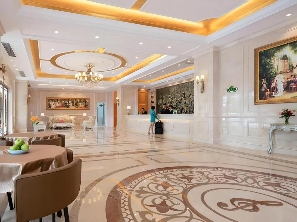 Vienna Hotel Guangdong Boluo Fu Mountain Scenic Spot